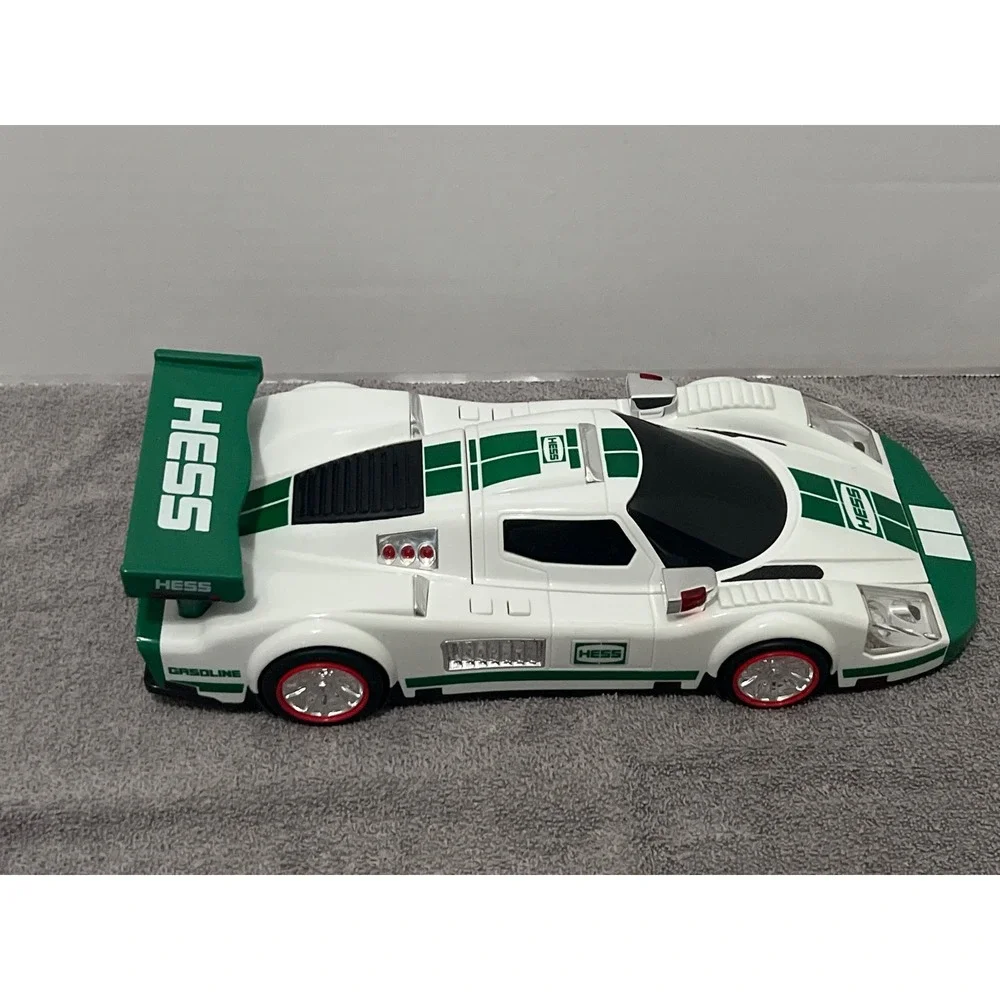 2009 Hess Race‎ Car and Racer Toy with Original Box White Green Collectible